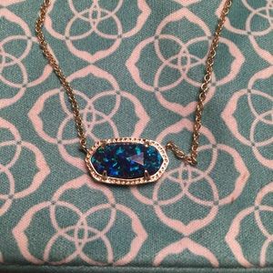Kendra Scott necklace